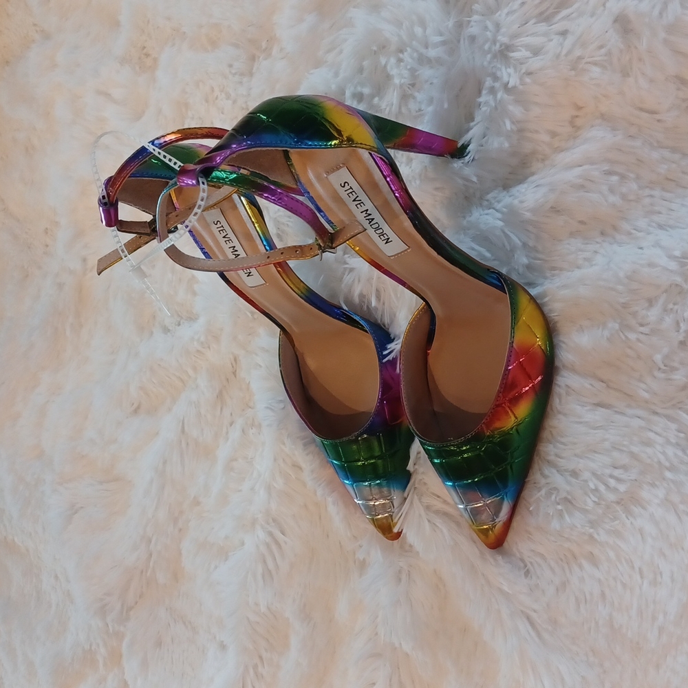 Steve Madden Alisha-R Metallic Rainbow women's Pump High Heels PRIDE MUTI SZS - Picture 5 of 11